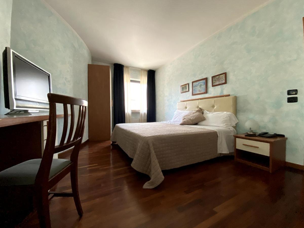 Sole Della Franciacorta - Hotel & Restaurant Capriolo Екстер'єр фото